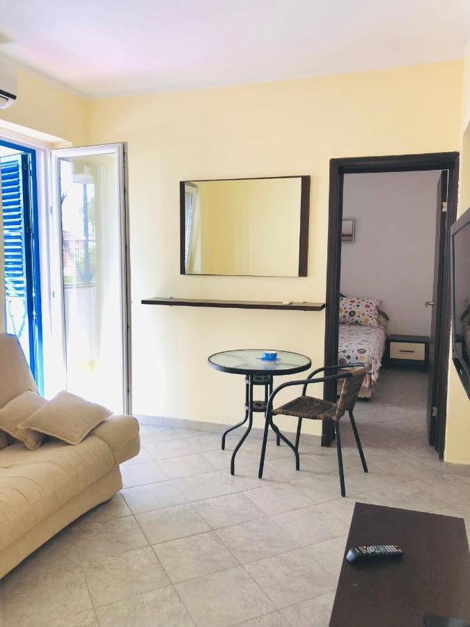Rafailovici Holiday Apartments Εξωτερικό φωτογραφία