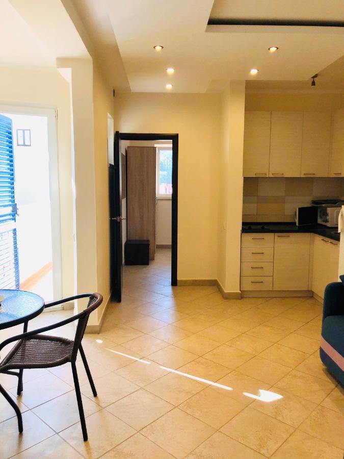 Rafailovici Holiday Apartments Εξωτερικό φωτογραφία