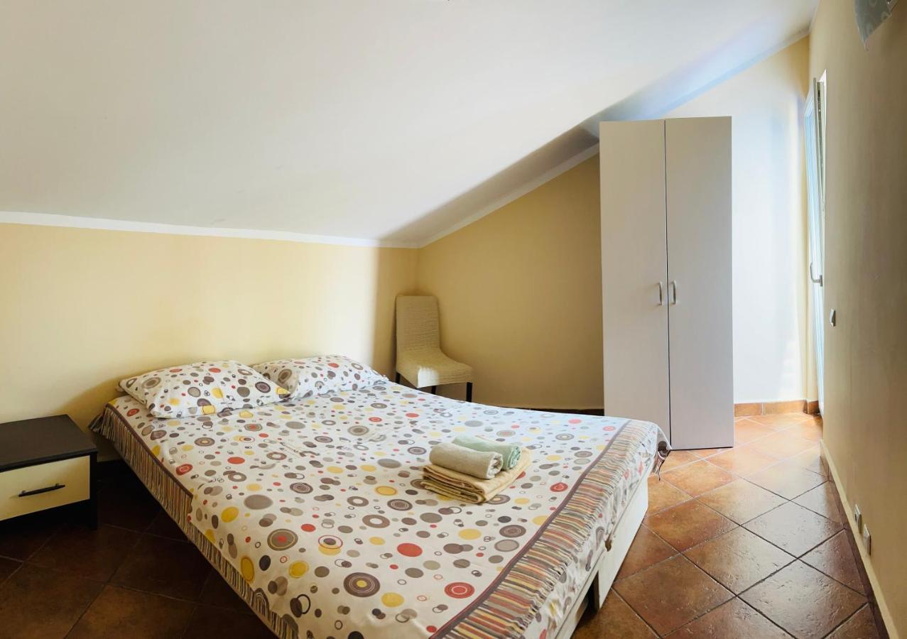 Rafailovici Holiday Apartments Εξωτερικό φωτογραφία
